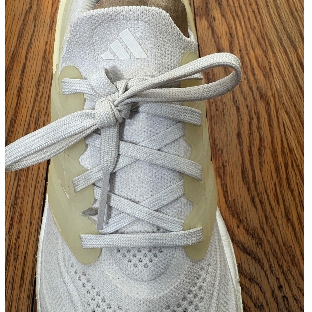 Adidas Ultraboost Light Womens Running Shoes White GY9352‎ Size 8.5 - Picture 11 of 13